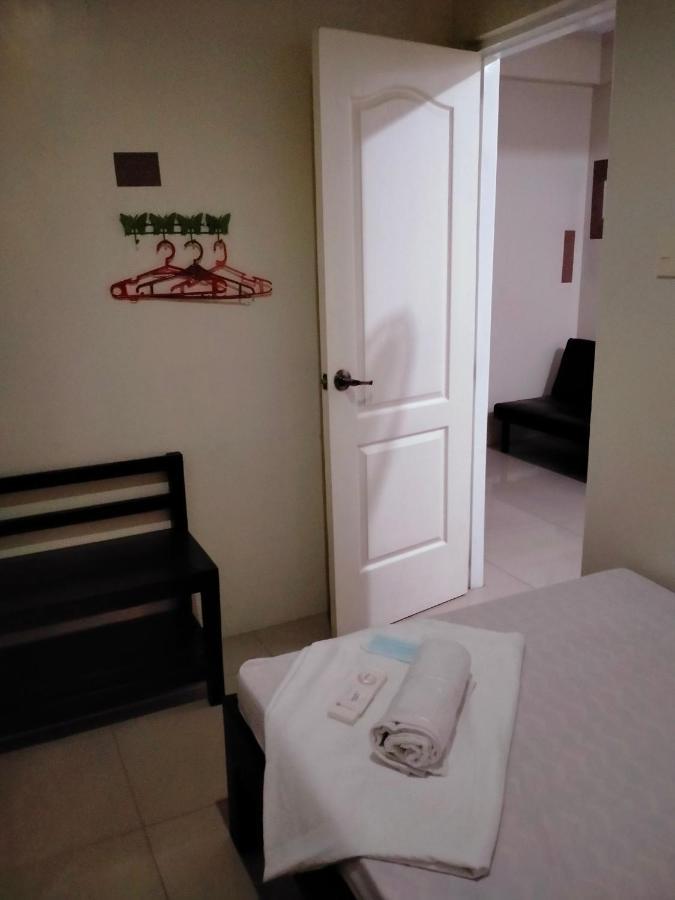 V.F. Riton Apartelle Apartment Laoag Ngoại thất bức ảnh