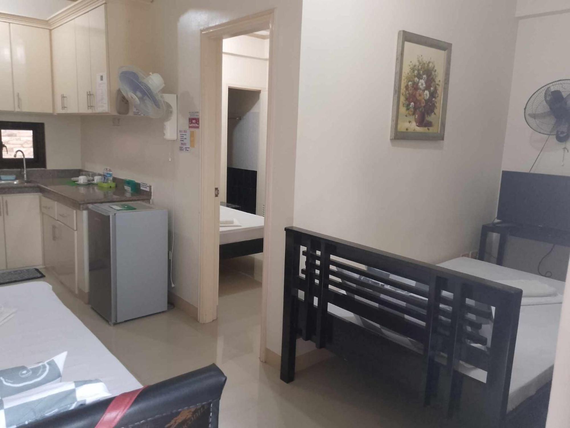 V.F. Riton Apartelle Laoag Ngoại thất bức ảnh