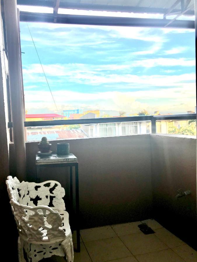 V.F. Riton Apartelle Laoag Ngoại thất bức ảnh